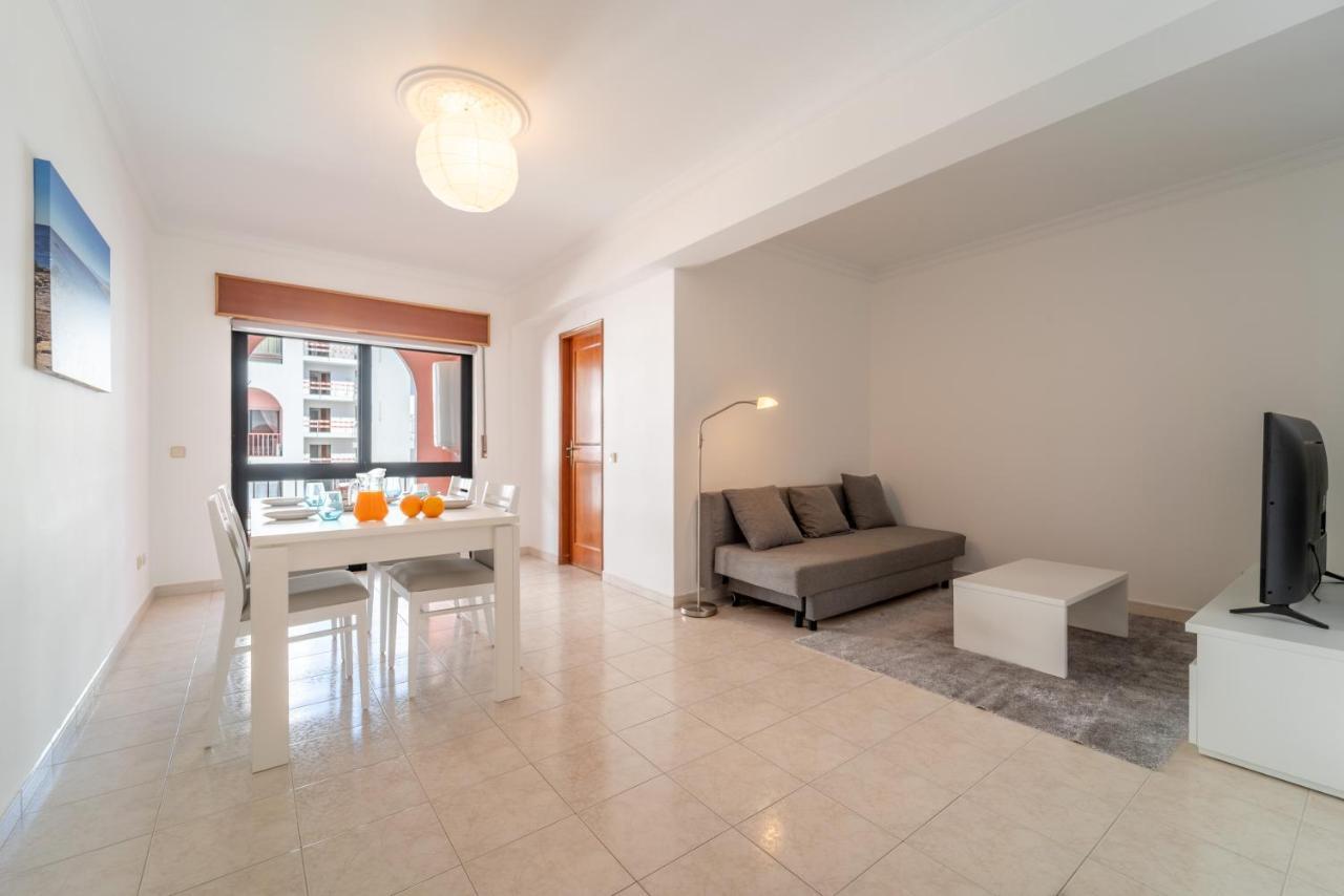 Quarteira - 2 D By Hellovacations Apartment *