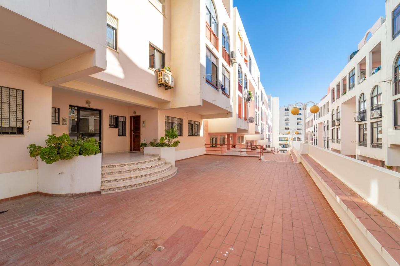 Apartment Quarteira - 2 D By Hellovacations *