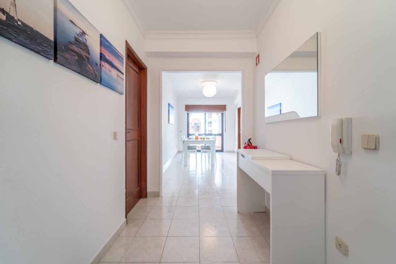 Apartment Quarteira - 2 D By Hellovacations