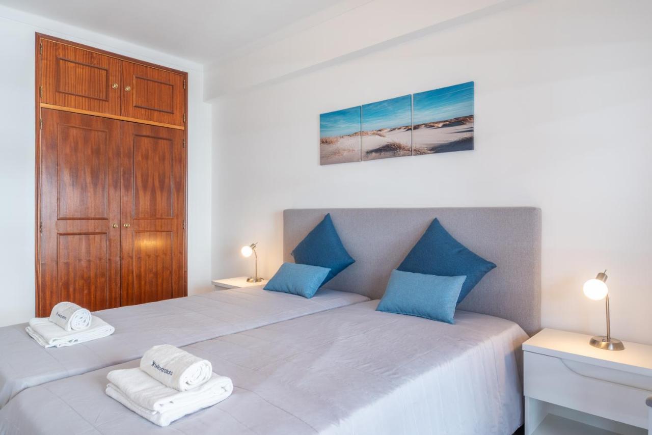 Apartment Quarteira - 2 D By Hellovacations