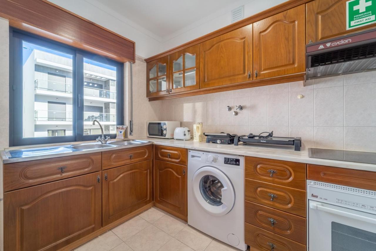 Quarteira - 2 D By Hellovacations Apartment *